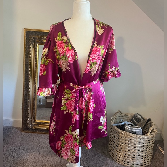Vintage Betsey Johnson Robe - Picture 2 of 8